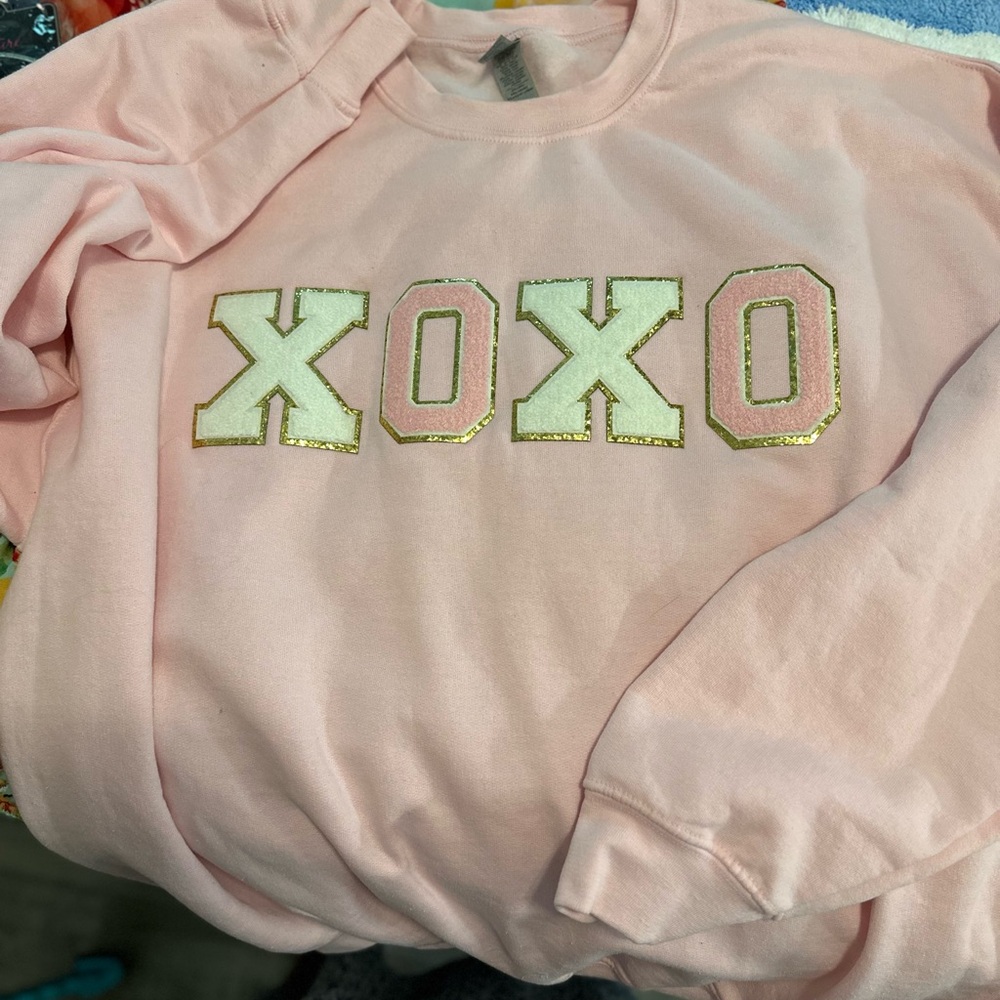 Pink XOXO Sweatshirt